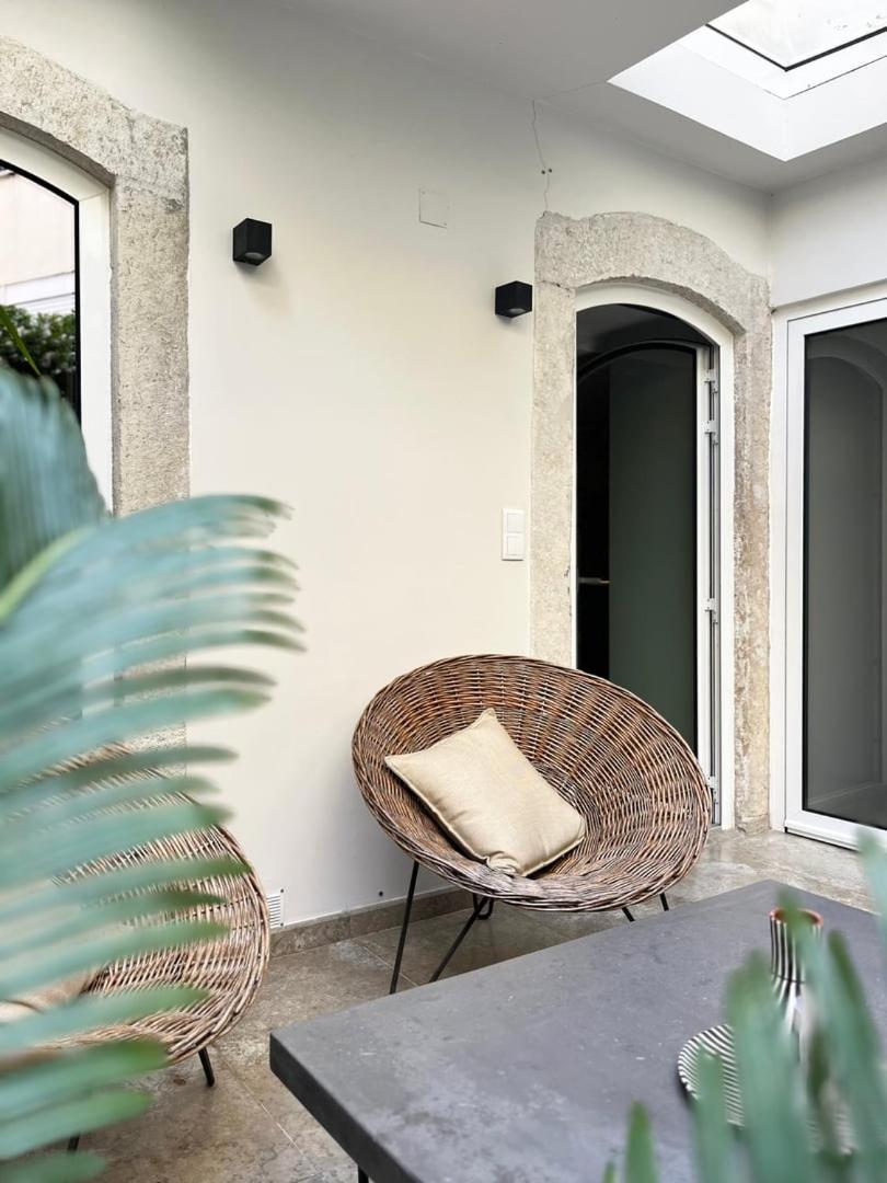 Guestready - Luxury With Private Terrace In Lapa Appartement Lissabon Buitenkant foto
