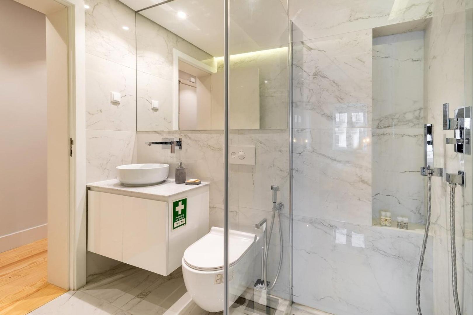 Guestready - Luxury With Private Terrace In Lapa Appartement Lissabon Buitenkant foto